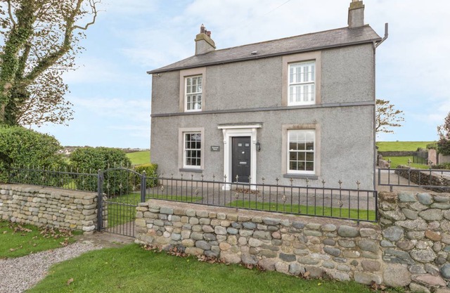 145 m² Cottage ∙ 4 bedrooms ∙ 6 guests