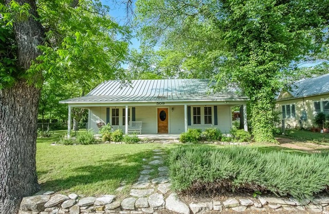 146 m² House ∙ 2 bedrooms ∙ 5 guests