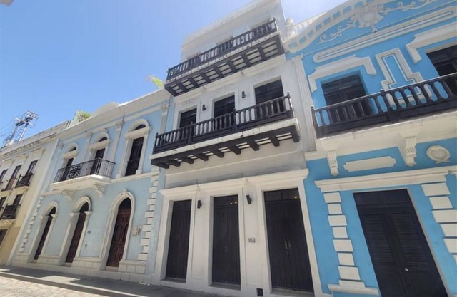 153 Luna by Stay with Bear