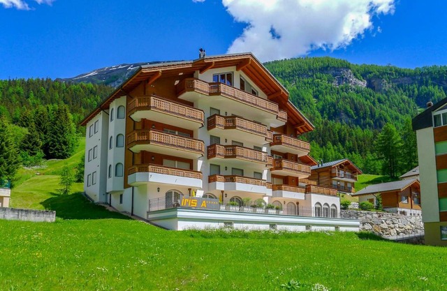 157 m² Apartment ∙ 4 bedrooms ∙ 7 guests