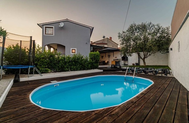 160 m² House ∙ 3 bedrooms ∙ 6 guests