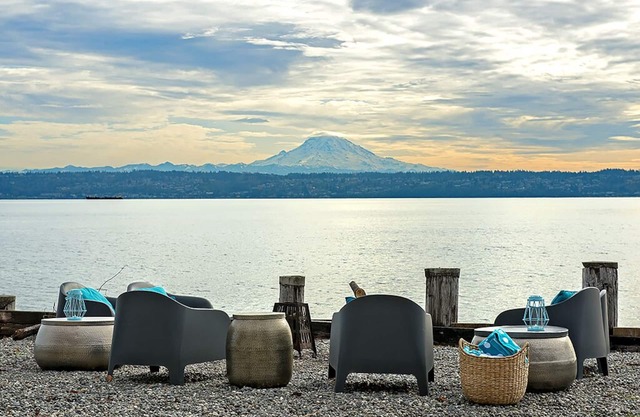 180 feet of low bank waterfront! Seclusion with incredible views of Mt Rainier