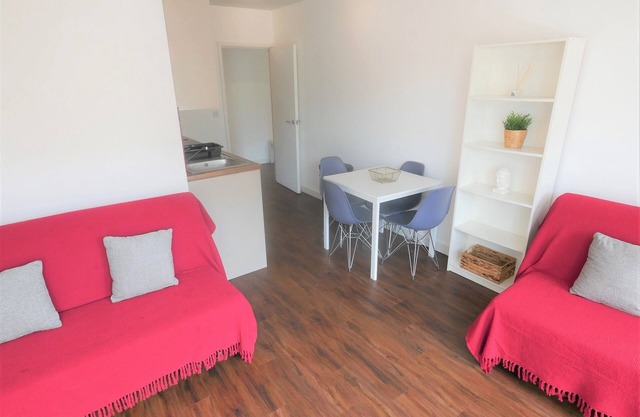 (189OC-18) 1 Bedroom Flat Bournemouth Town Centre
