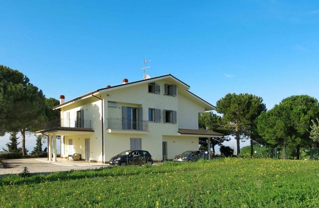 190 m² Apartment ∙ 3 bedrooms ∙ 10 guests