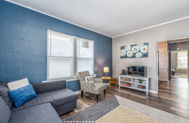 1920's Vintage Home in Historic Saint Charles - Fully Remodeled