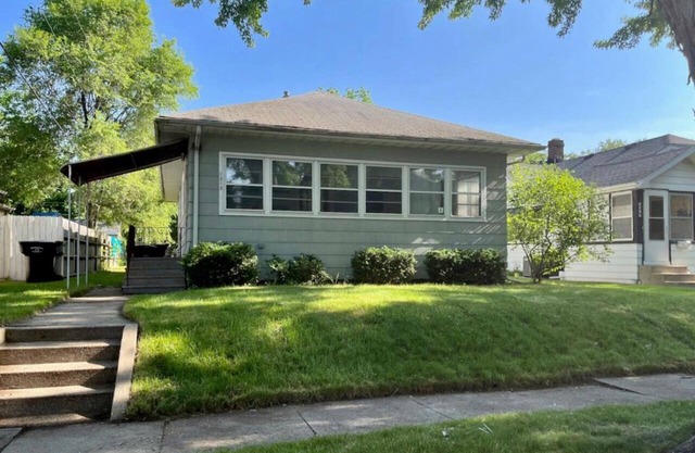 1927 Charming Cedar House