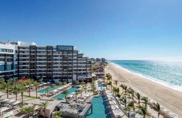 1BD Luxury by the Sea – Garza Blanca Cabo, Christmas & New Year's Available