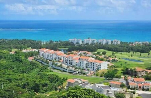 1Bed/1.5Bath Ocean View Condo.