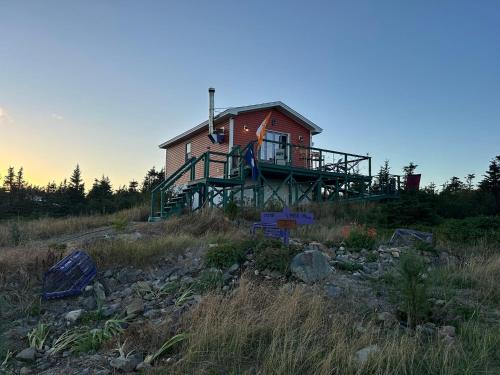 1br Bird Island Overlook Near Trail In Elliston