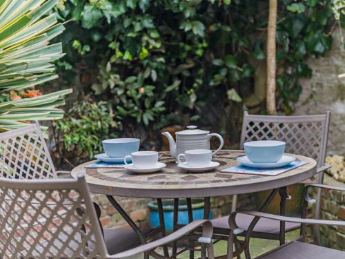 2 bed in Brixham BX021