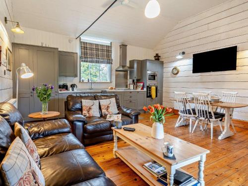 2 Bed in Pantygelli BN246