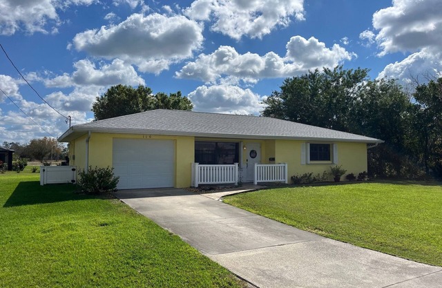 2 bedroom 2 bath single family home in Lake Placid FL. nLocated in Placid lakes