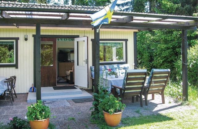 2 bedroom accommodation in Beddingestrand