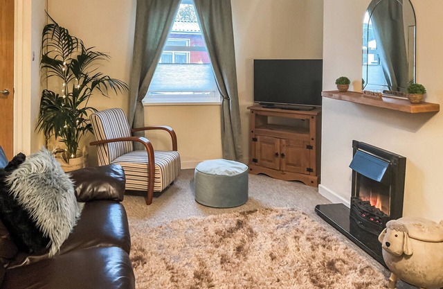 2 bedroom accommodation in Abergavenny