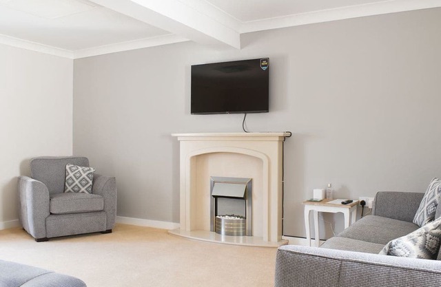 2 bedroom accommodation in Middleton, near Morecambe