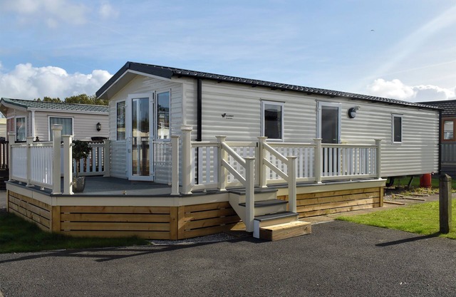 2 bedroom accommodation in Morecambe