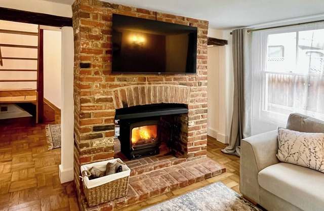 2 bedroom accommodation in Stodmarsh, near Canterbury