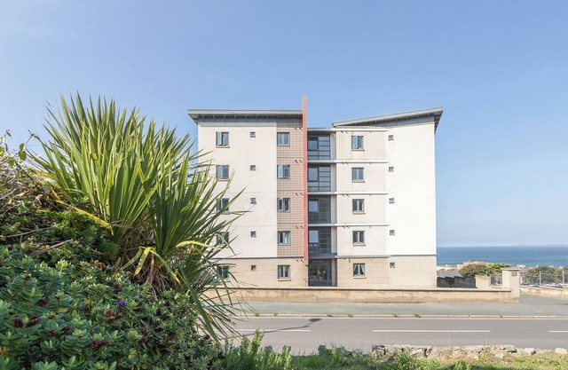 2 bedroom accommodation in Newquay