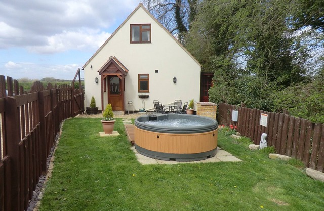 2 bedroom accommodation in Star Fen, Heckington