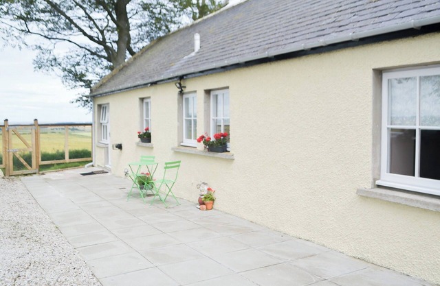 2 bedroom accommodation in Cornhill, near Portsoy
