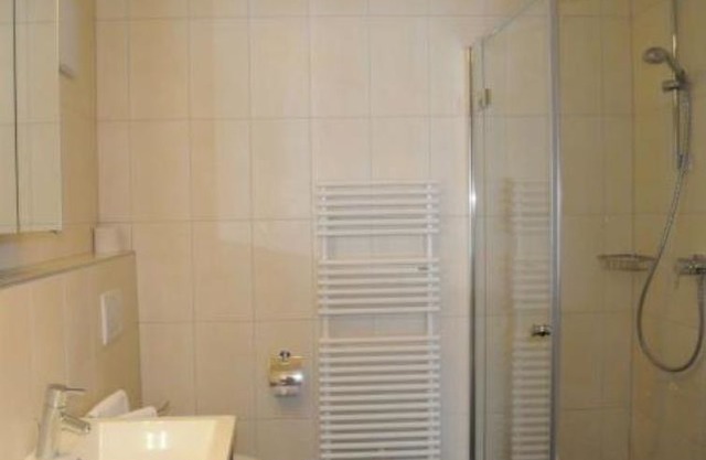 2 bedroom Apartment, sleeps 4 in Kandersteg with WiFi