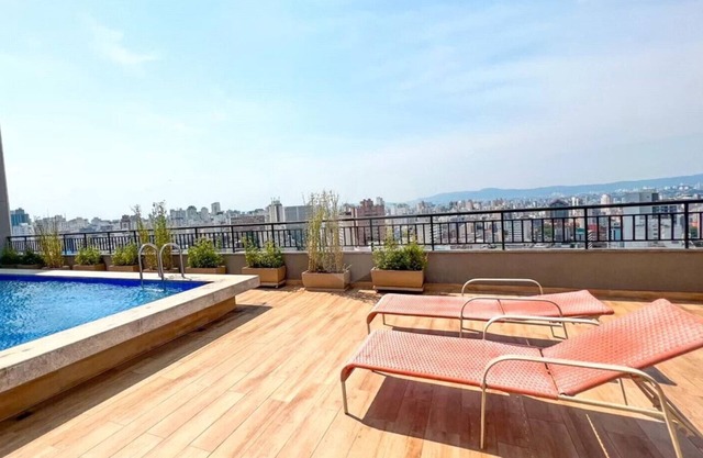 2 Bedroom Apartment with swimming pool, gym, laundry and hammocks on the windows