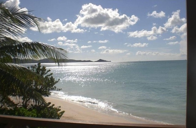 2 Bedroom Beachfront Apartment Ground Floor