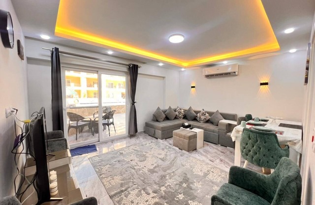 2-bedroom chalet in brilliant Hurghada with AC