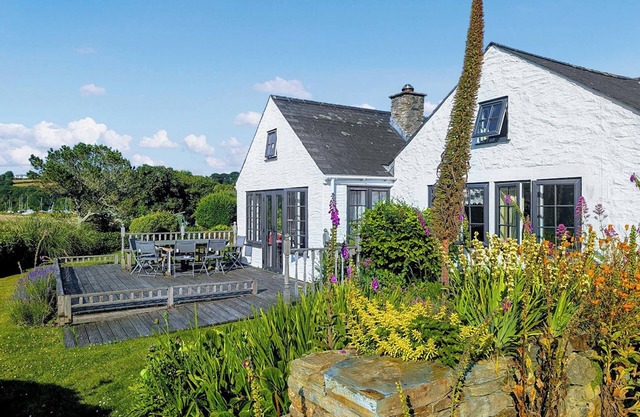 2 bedroom accommodation in St Just in Roseland