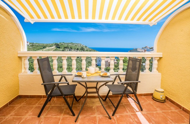 2 Bedroom Holiday Apartment