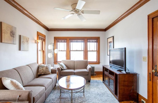 2 bedroom in the heart of the city