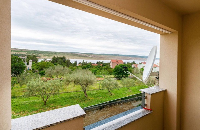 2 bedroom lovely apartment in Rovanjska