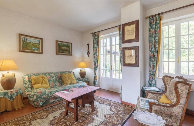 2 bedroom lovely home in Foligno PG