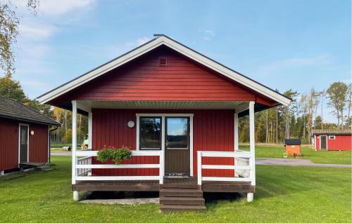 2 Bedroom Lovely Home In Byxelkrok