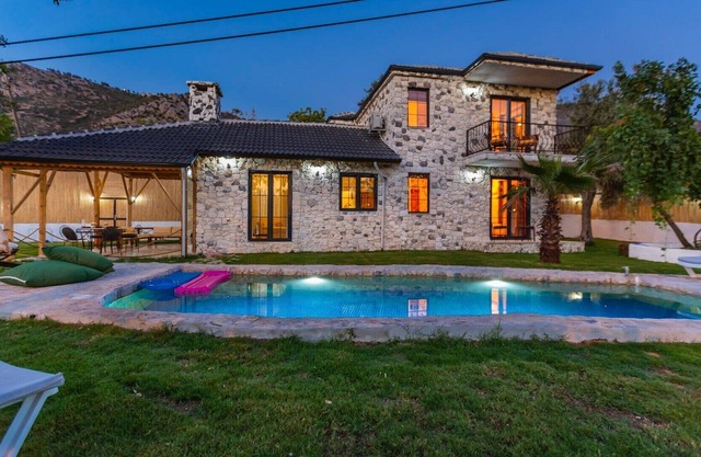 2 bedroom Traditional Village House with Private Swimming Pool - High Privacy