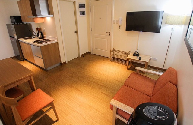 City Maui Parañaque