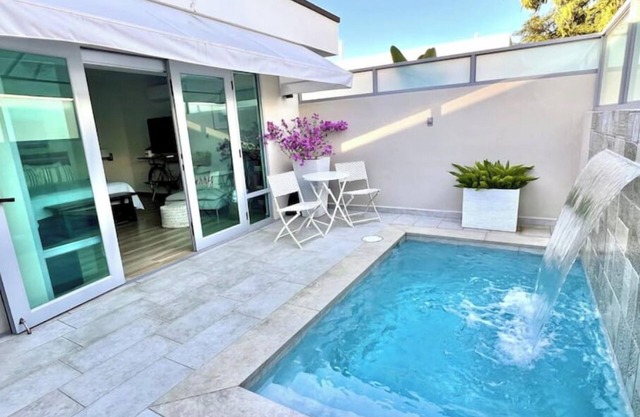 2 bedrooms Suite with Private Pool