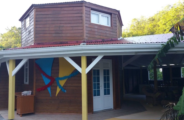 2 standard bungalows