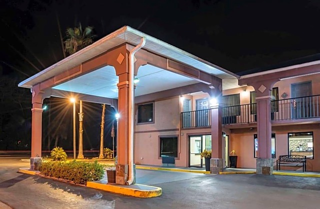 2-Star Hotel ∙ Best Western Apalach Inn