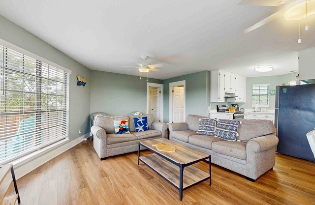 2-story home near the beach with deck, outdoor shower, W/Ds, 2 kitchens