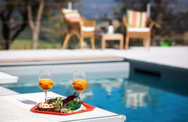 200 m² Villa ∙ 3 bedrooms ∙ 10 guests