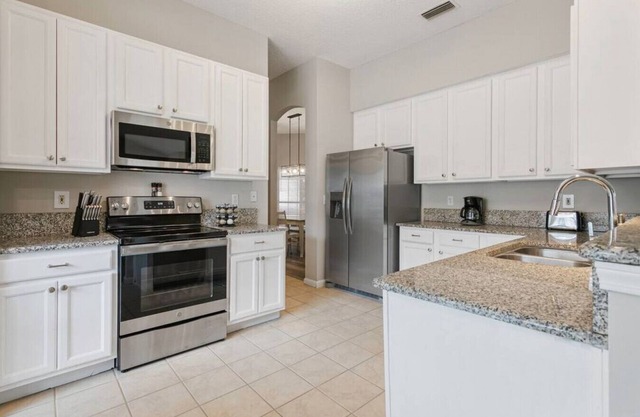 2147 Trailwood Dr · Fleming Island Retreat~Spacious Home~Pet Friendly