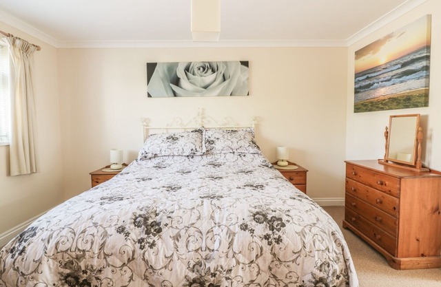 22 Trembel Road, MULLION