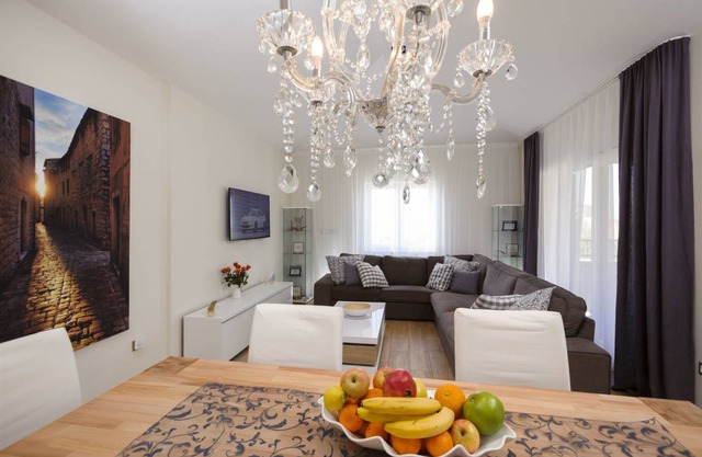 220 m² House ∙ 4 bedrooms ∙ 8 guests