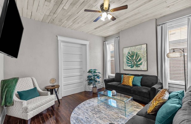 223 m² House ∙ 5 bedrooms ∙ 12 guests