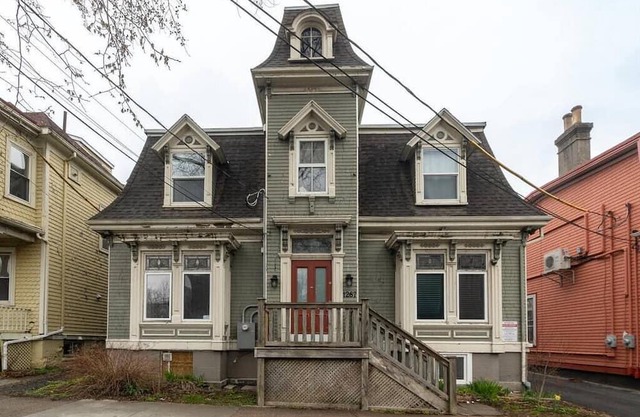 230 Downtown Studio Apartment