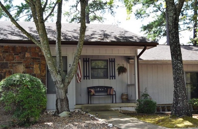 24CaboPl | Lake DeSoto Townhome | Sleeps 4