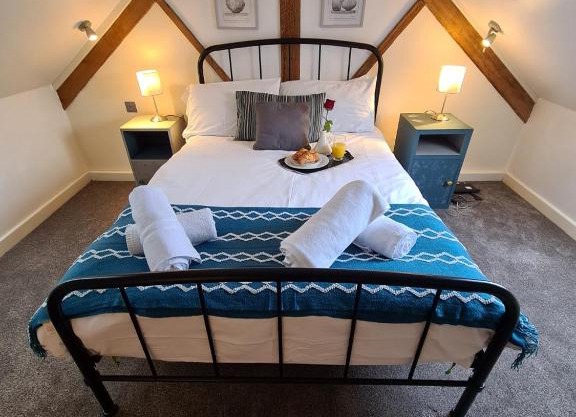 29 The Malthouse with free secure parking