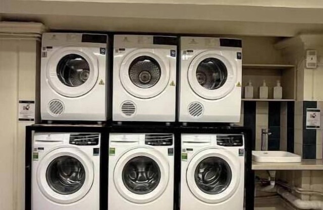 2Beds Free for CoffeBar-Gym-Laudry 2minsTrainstr