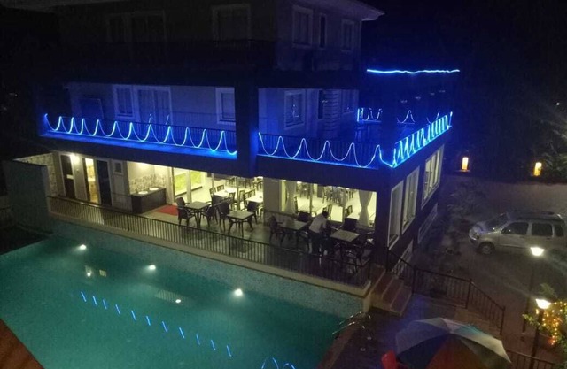2BHK pool view deluxe apartment near Vagator beach
